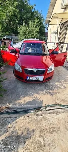 Rosu Utilizat 2010 Skoda Fabia Hatchback | 13.500 EUR - Imagine 1/4