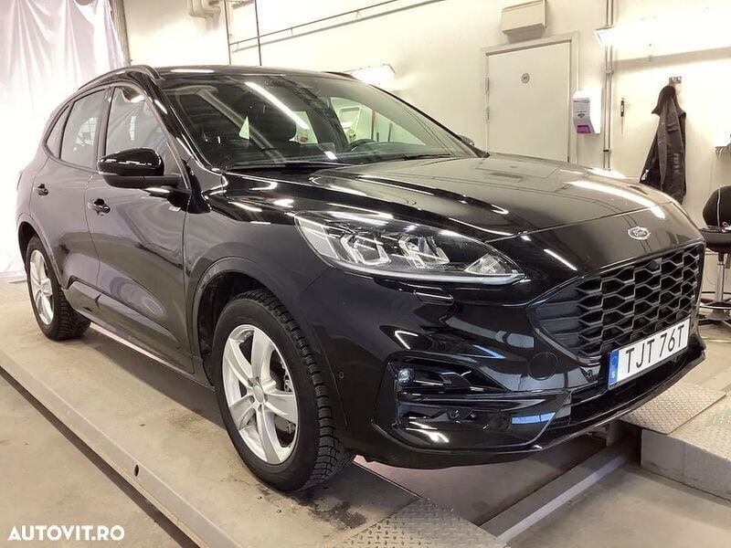 Negru Utilizat 2021 Ford Kuga SUV | 23.500 EUR (Preț OK) - Imagine 1/4