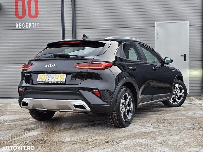 Second-hand Kia XCeed Platinum Edition 136 CP (100 kW) 2022 Culoarenegru SUV