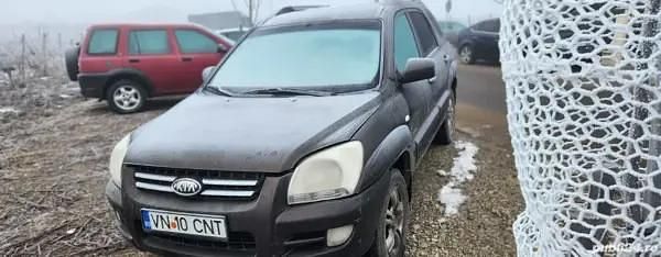 Second-hand Kia Sportage 115 CP (84 kW) 2007 Maro SUV