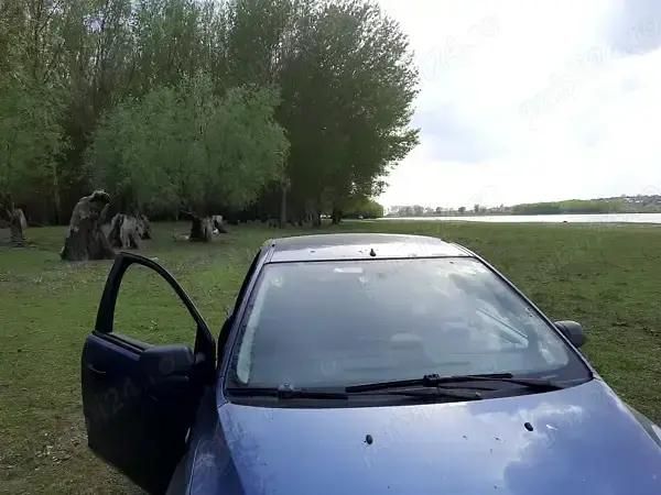 Utilizat 2006 Ford Focus Berlinǎ | 800 EUR (Super Preț) - Imagine 1/4