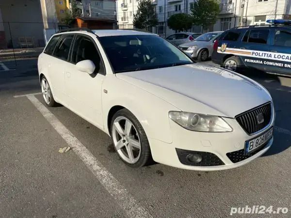 Alb Utilizat 2012 Seat Exeo Sport Break | 3.800 EUR (Preț bun) - Imagine 1/4