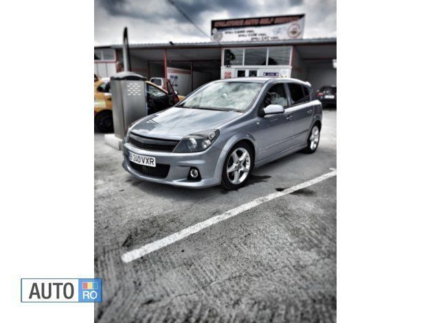 Second-hand Opel Astra 115 CP (84 kW) 2006 Gri Hatchback