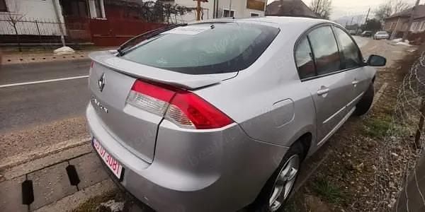 Second-hand Renault Laguna III 150 CP (110 kW) 2007 Argintiu Hatchback