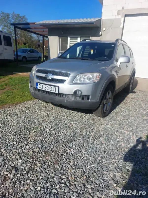 Utilizat 2010 Chevrolet Captiva SUV | 3.400 EUR (Preț OK) - Imagine 1/4