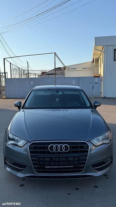Second-hand Audi A3 Ambiente 150 CP (110 kW) 2013 Culoaregri Berlinǎ
