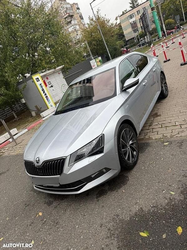 Culoaregri Utilizat 2016 Skoda Superb LAURIN & KLEMENT Berlinǎ | 15.500 EUR (Preț OK) - Imagine 1/4