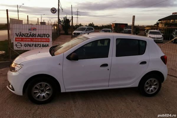 Alb Utilizat 2019 Dacia Sandero Hatchback | 5.900 EUR (Preț OK) - Imagine 1/4
