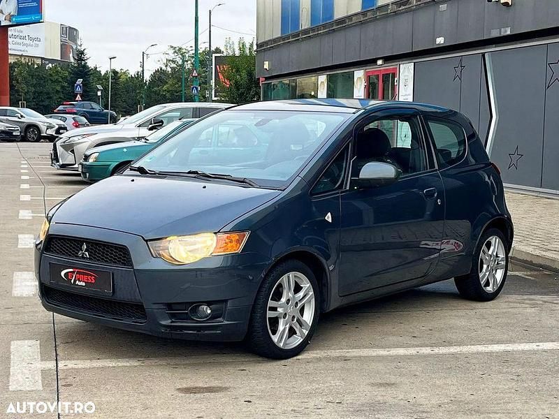 Culoaregri Utilizat 2009 Mitsubishi Colt Intense Hatchback | 2.790 EUR - Imagine 1/4