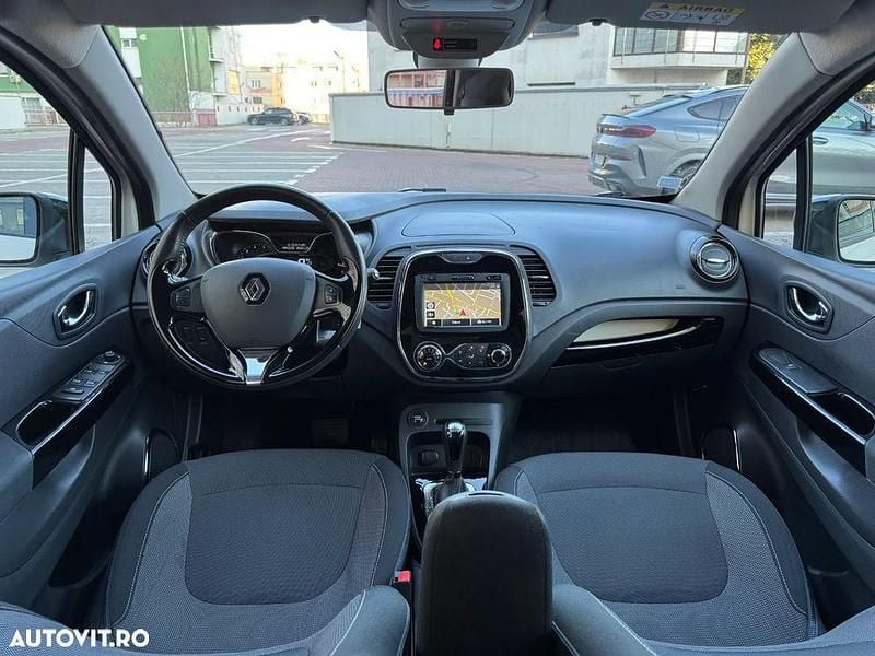 Second-hand Renault Captur Intens 90 CP (66 kW) 2014 Culoarealte culori SUV