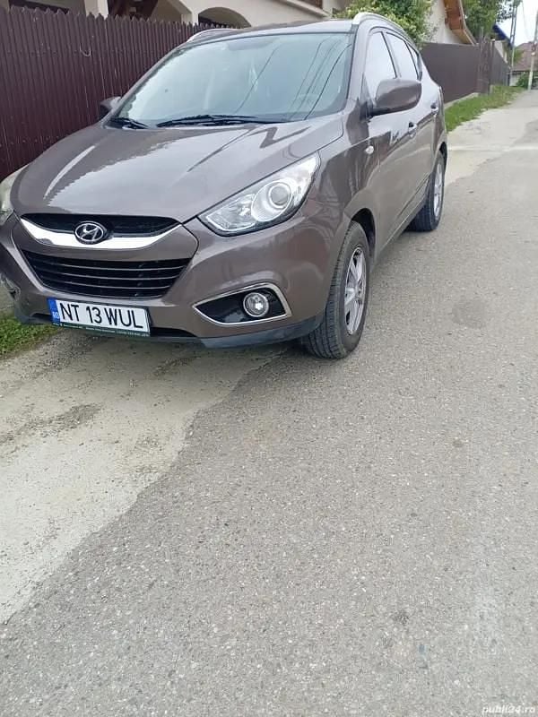 Utilizat 2012 Hyundai ix35 SUV | 6.300 EUR (Preț OK) - Imagine 1/4