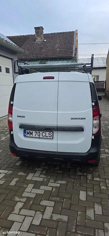Second-hand Dacia Dokker 85 CP (62 kW) 2013 Culoarealb Monovolum