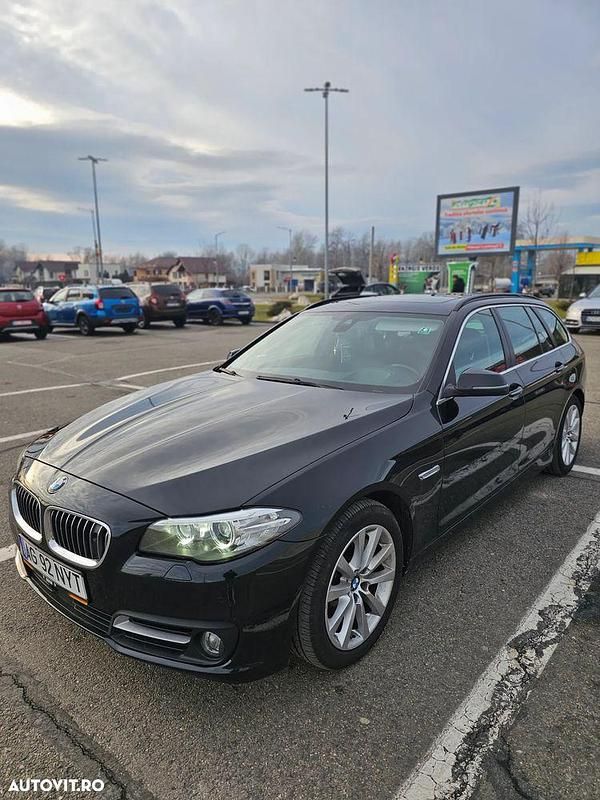 Second-hand BMW 530 Comfort Edition 258 CP (189 kW) 2017 Culoarenegru Break