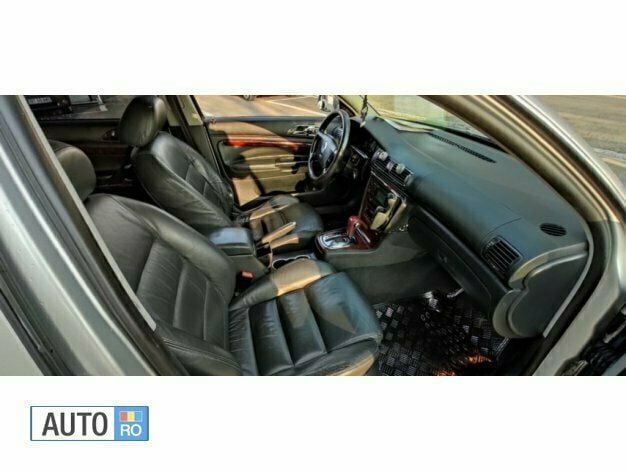 Second-hand Skoda Superb 155 CP (114 kW) 2003 Argintiu Berlinǎ