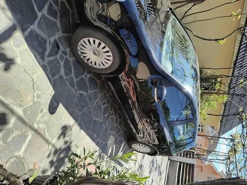 Second-hand VW Golf VI 80 CP (58 kW) 2008 Hatchback