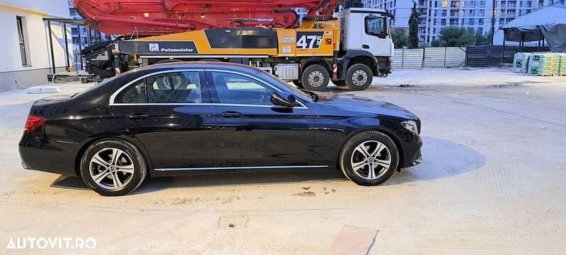 Second-hand Mercedes E220 Avantgarde 194 CP (142 kW) 2017 Culoarenegru Berlinǎ