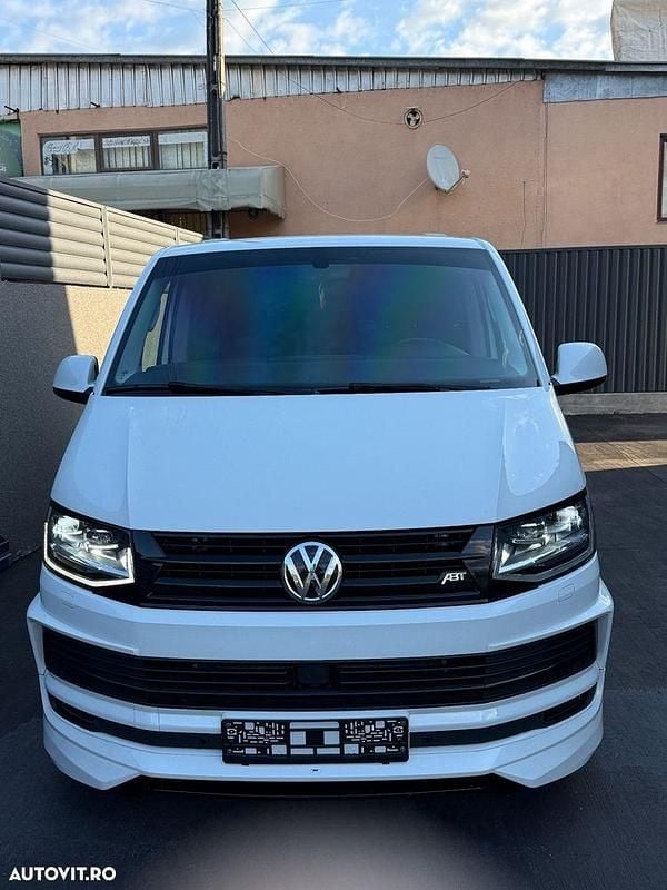 Culoarealb Utilizat 2017 VW Multivan Monovolum | 44.500 EUR - Imagine 1/4