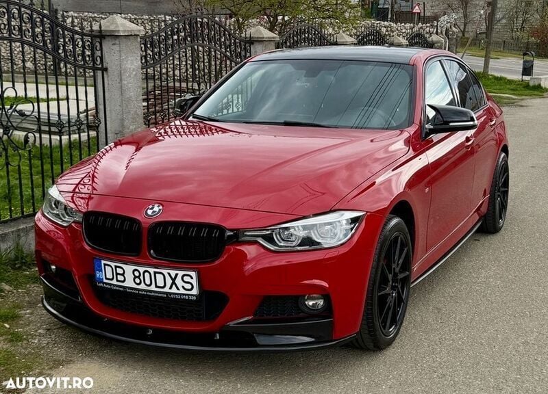 Rosu Utilizat 2017 BMW 320 Berlinǎ | 16.990 EUR (Super Preț) - Imagine 1/4