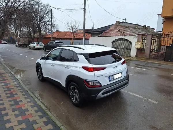 Second-hand Hyundai Kona 141 CP (103 kW) 2021 Alb SUV
