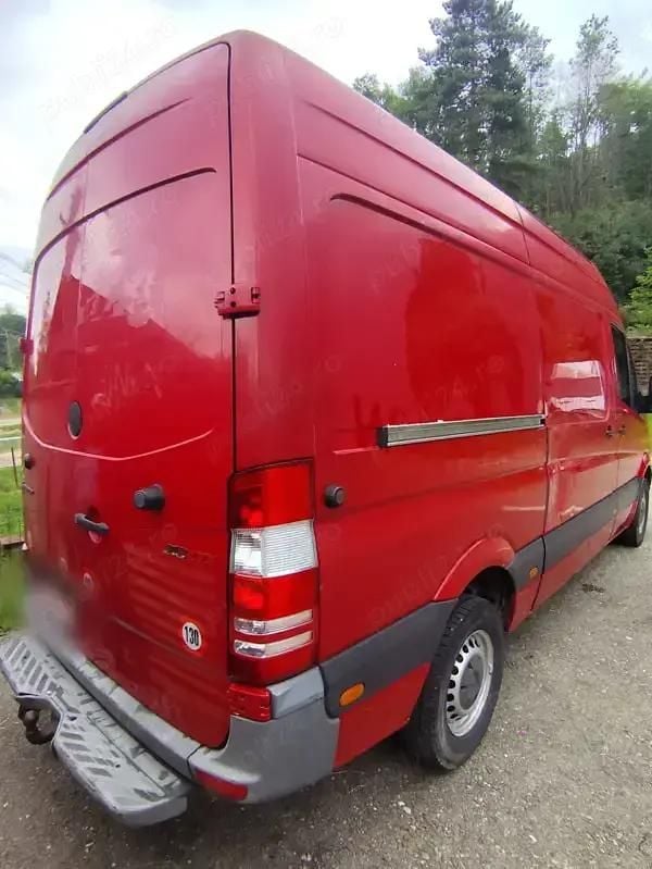 Utilizat 2010 Mercedes Sprinter Van | 6.400 EUR (Super Preț) - Imagine 1/4