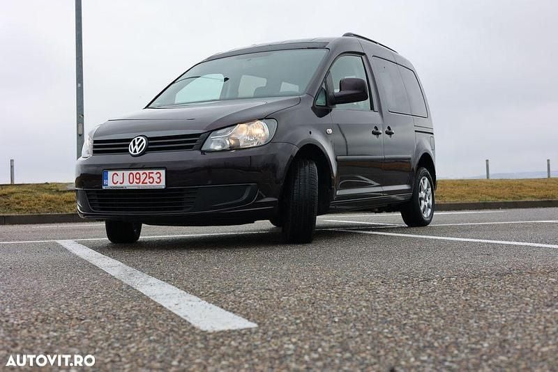Second-hand VW Caddy Trendline 75 CP (55 kW) 2013 Culoarealte culori Monovolum