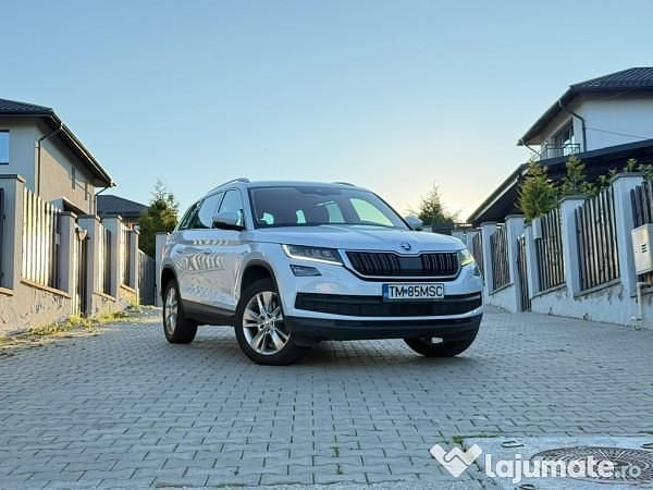 Alb Utilizat 2018 Skoda Kodiaq SUV | 19.590 EUR (Preț OK) - Imagine 1/4