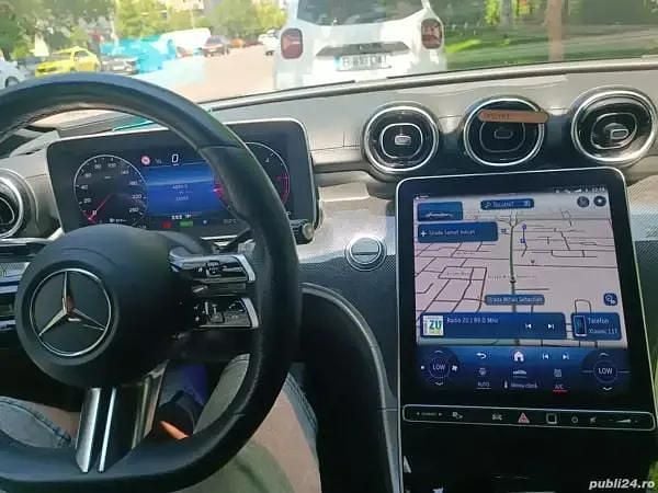 Negru Utilizat 2022 Mercedes C220 AMG Berlinǎ | 41.500 EUR (Scump) - Imagine 1/4