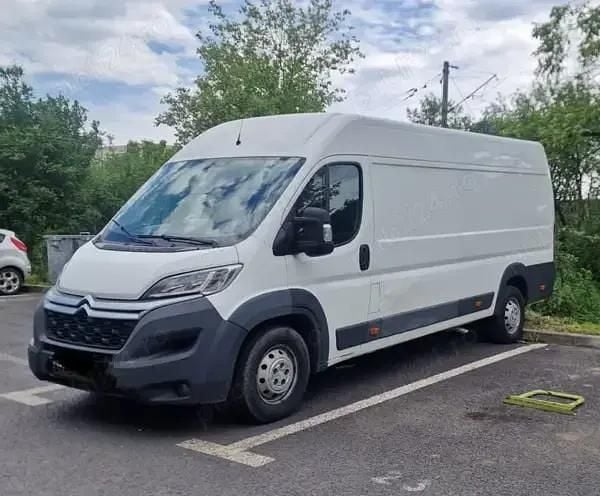 Alb Utilizat 2017 Citroën Jumper Monovolum | 8.250 EUR (Preț bun) - Imagine 1/4