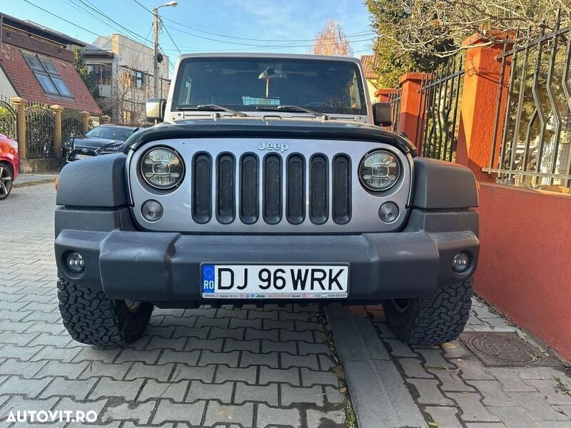 Gri Utilizat 2018 Jeep Wrangler Rubicon SUV | 33.500 EUR (Preț OK) - Imagine 1/4