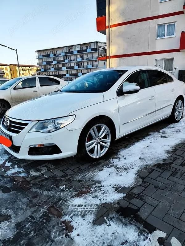 Second-hand VW Passat 140 CP (102 kW) 2008 Alb Berlinǎ