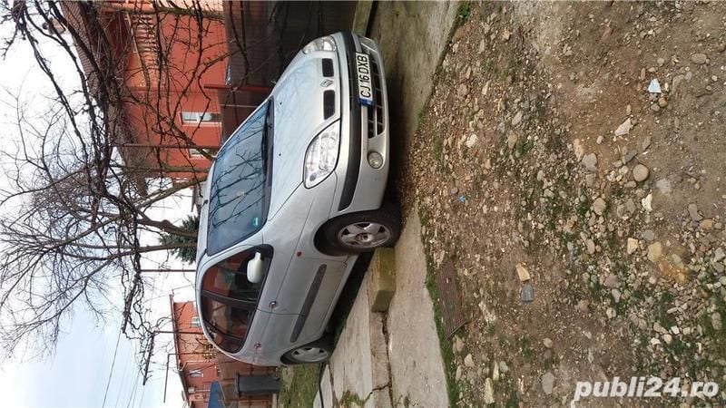 Utilizat 2000 Renault Scénic Monovolum | 660 EUR - Imagine 1/3