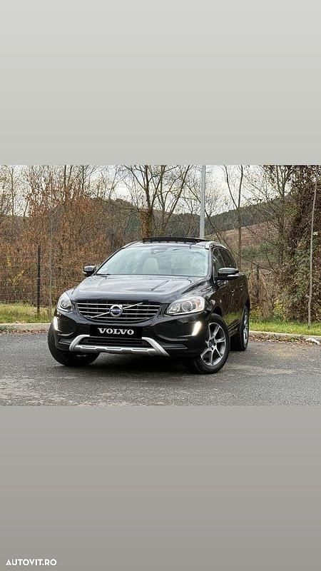 Culoarenegru Utilizat 2015 Volvo XC60 Ocean Race SUV | 13.299 EUR (Preț OK) - Imagine 1/4