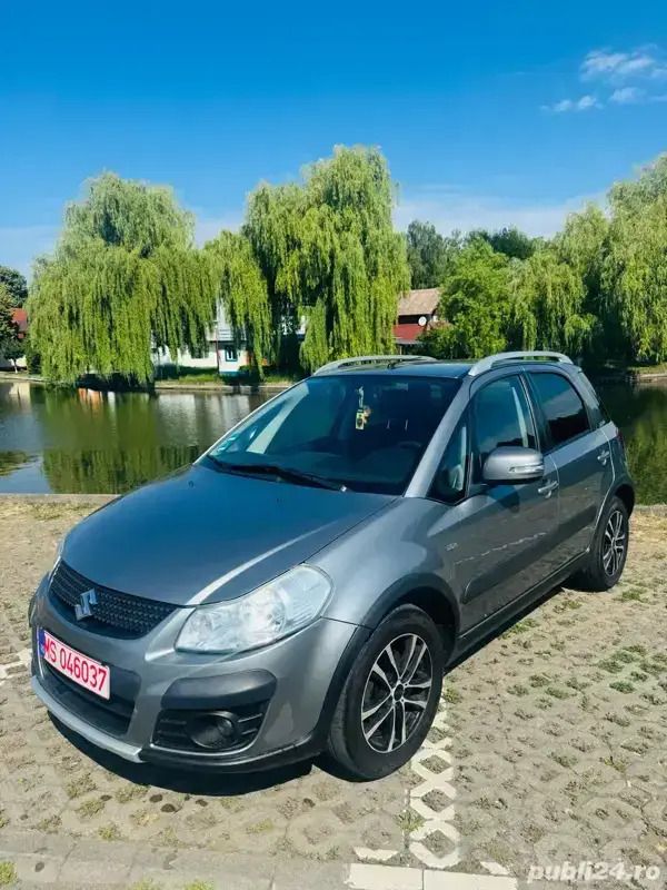 Utilizat 2013 Suzuki SX4 S-Cross SUV | 5.000 EUR - Imagine 1/4