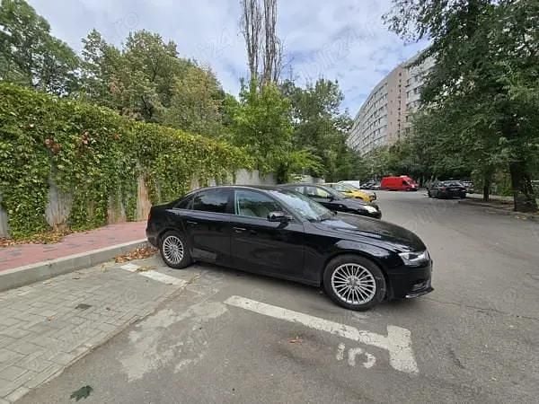 Negru Utilizat 2015 Audi A4 Berlinǎ | 11.000 EUR (Preț bun) - Imagine 1/4
