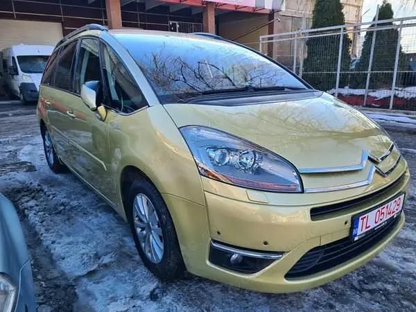 Auriu Utilizat 2008 Citroën C4 Picasso Monovolum | 3.590 EUR (Preț OK) - Imagine 1/4