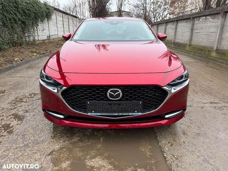 Second-hand Mazda 3 Exclusive-Line 186 CP (136 kW) 2022 Culoarerosu Berlinǎ