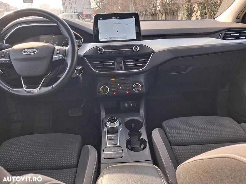 Second-hand Ford Focus Business Edition 120 CP (88 kW) 2020 Culoarealb Break