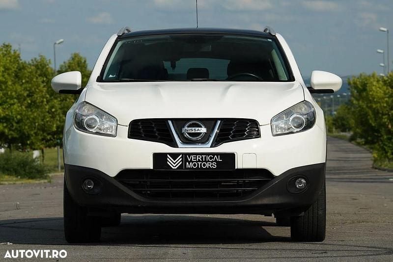 Culoarealb Utilizat 2012 Nissan Qashqai 360º SUV | 7.999 EUR (Preț OK) - Imagine 1/4