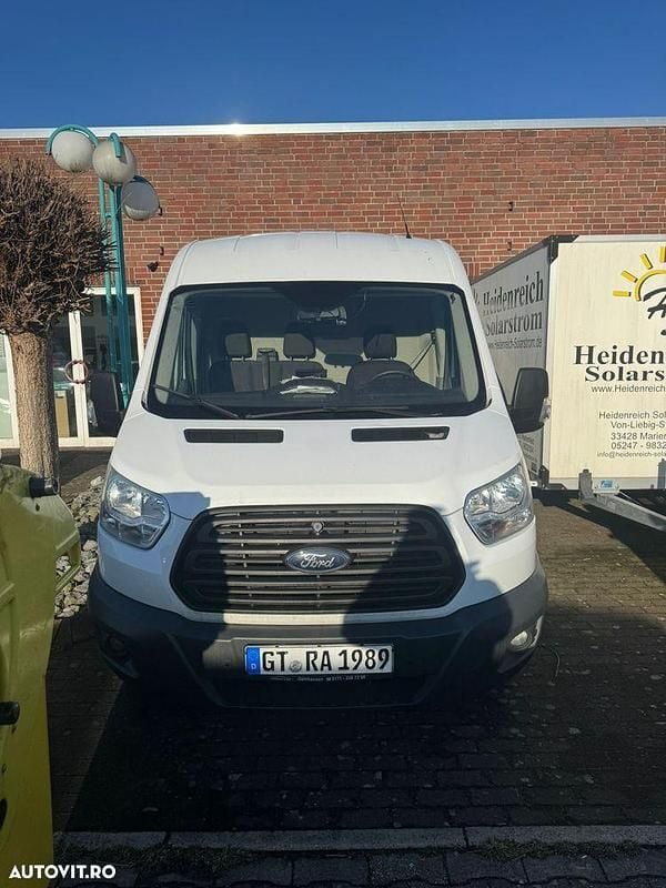 Second-hand Ford Transit 140 CP (102 kW) 2016 Culoarealb Monovolum
