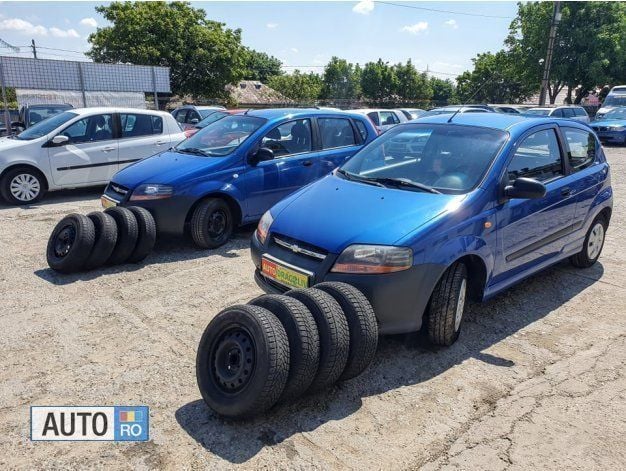 Second-hand Chevrolet Kalos 74 CP (54 kW) 2006 Albastru Berlinǎ