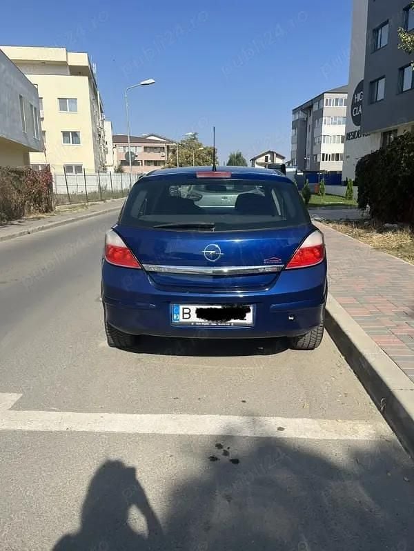 Utilizat 2006 Opel Astra Berlinǎ | 1.800 EUR (Preț OK) - Imagine 1/4