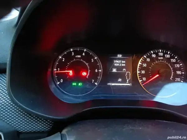 Second-hand Dacia Logan 100 CP (73 kW) 2021 Alb Berlinǎ