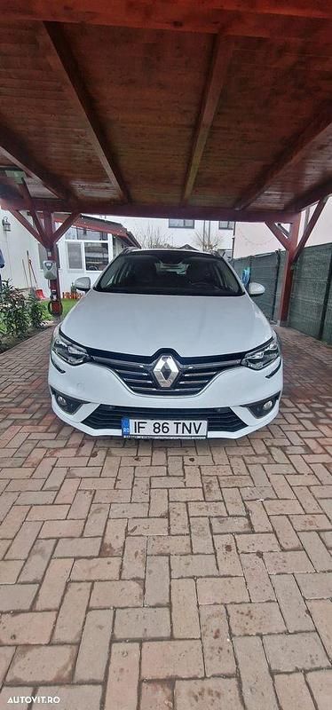 Second-hand Renault Mégane GrandTour 150 CP (110 kW) 2019 Culoarealb Break