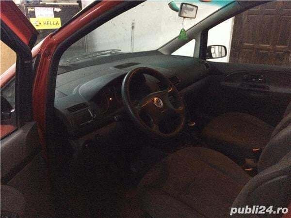 Second-hand VW Sharan 2001 Monovolum