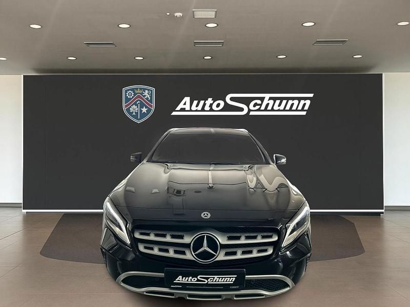 Second-hand Mercedes GLA200 Progressive 136 CP (100 kW) 2018 SUV