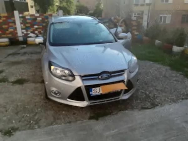 Utilizat 2012 Ford Focus Break | 2.100 EUR (Preț bun) - Imagine 1/4