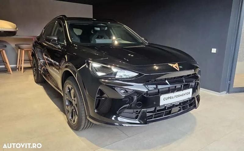 Culoaregri Nouă 2025 Cupra Formentor SUV | 32.498 EUR (Preț bun) - Imagine 1/4
