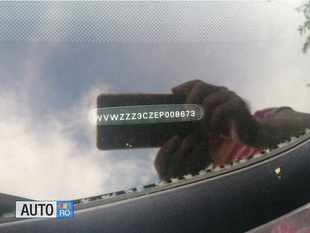 Second-hand VW Passat 140 CP (102 kW) 2014 Gri Berlinǎ