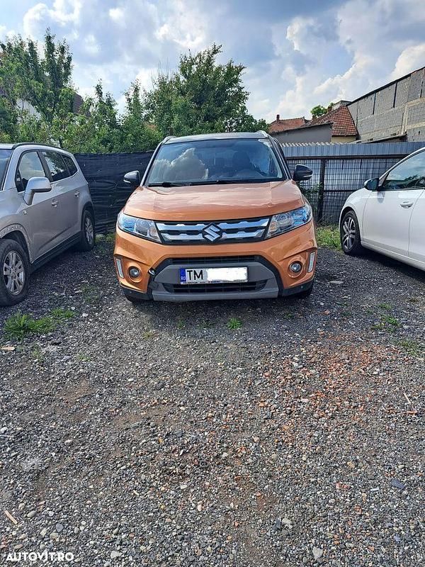 Portocaliu Utilizat 2018 Suzuki Vitara SUV | 7.900 EUR - Imagine 1/4