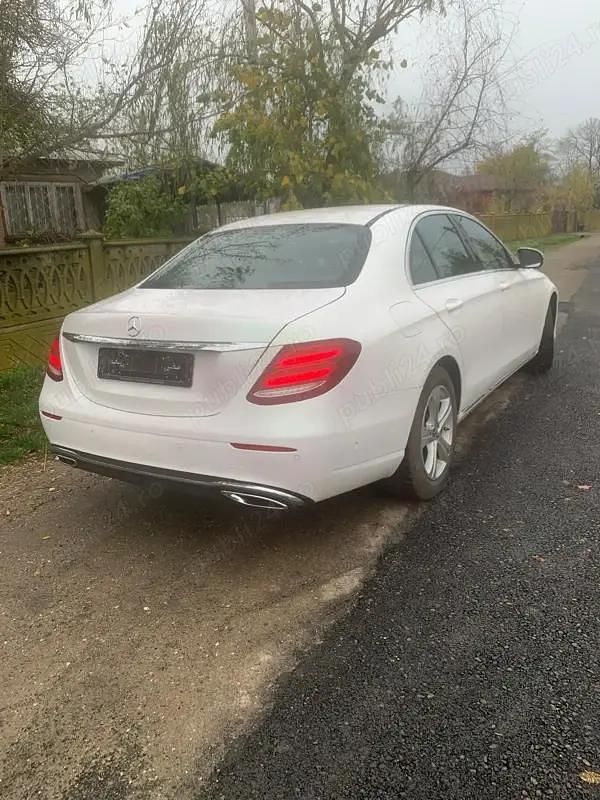 Second-hand Mercedes A220 194 CP (142 kW) 2017 Berlinǎ